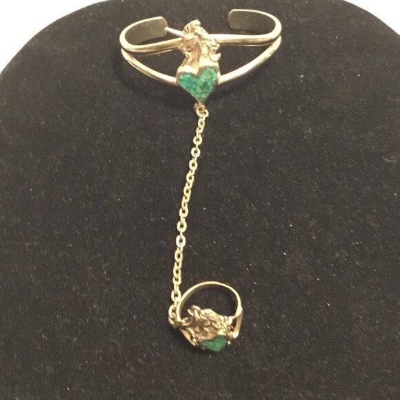Vintage Turquoise inlay unicorn slave bracelet with chain & size 8 ring - Picture 2 of 7